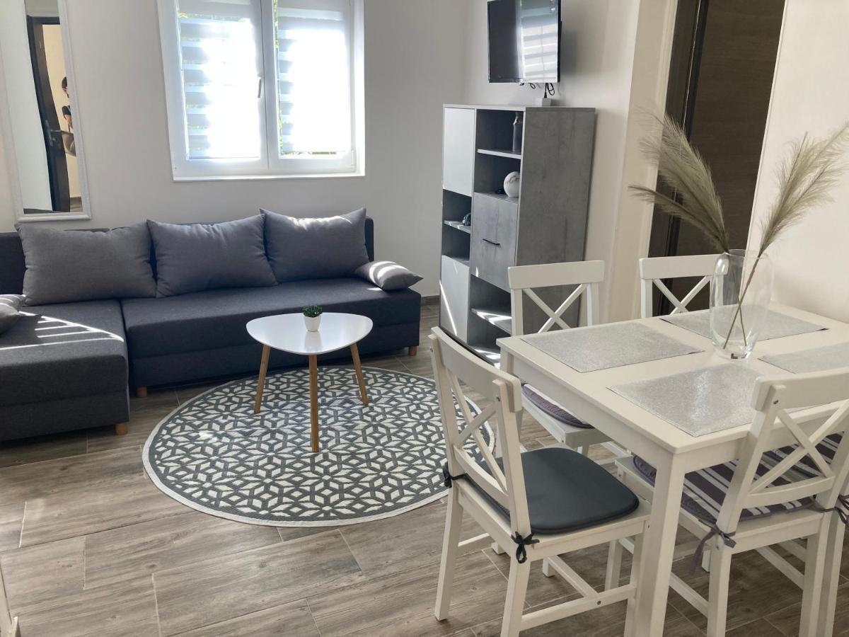 Apartmani Kekec *
